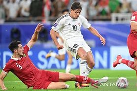 Foto Bola Slot Menang Main Bola Indonesia Vs Irak